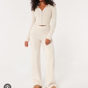 Gilly Hicks Knit Sweater Zip Up Set in Oatmeal